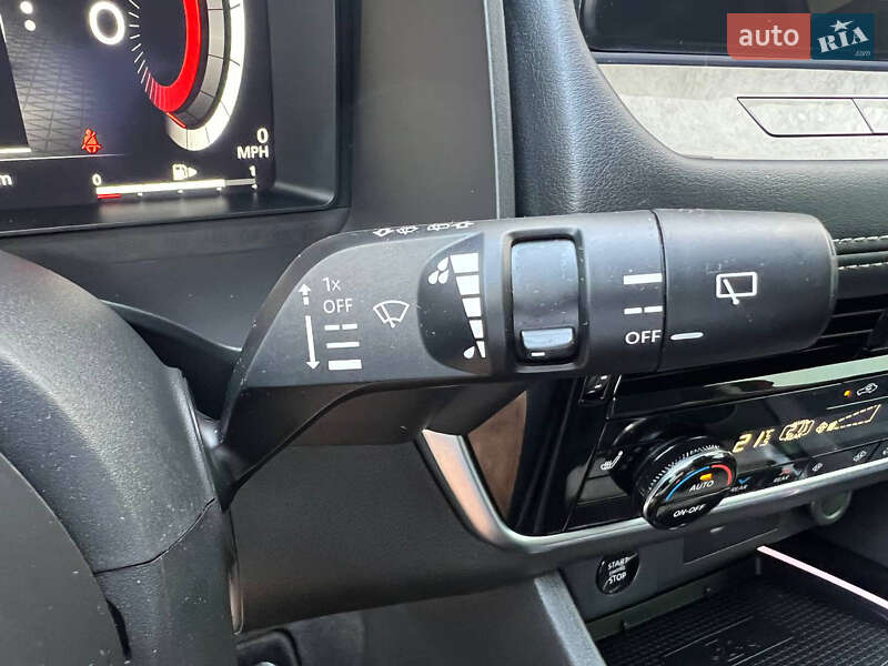 Внедорожник / Кроссовер Nissan Rogue 2024 в Киеве