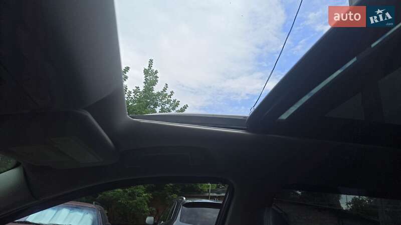 Позашляховик / Кросовер Nissan Rogue 2017 в Чернігові