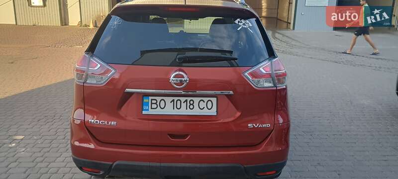 Позашляховик / Кросовер Nissan Rogue 2016 в Чорткові