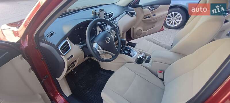 Позашляховик / Кросовер Nissan Rogue 2016 в Чорткові