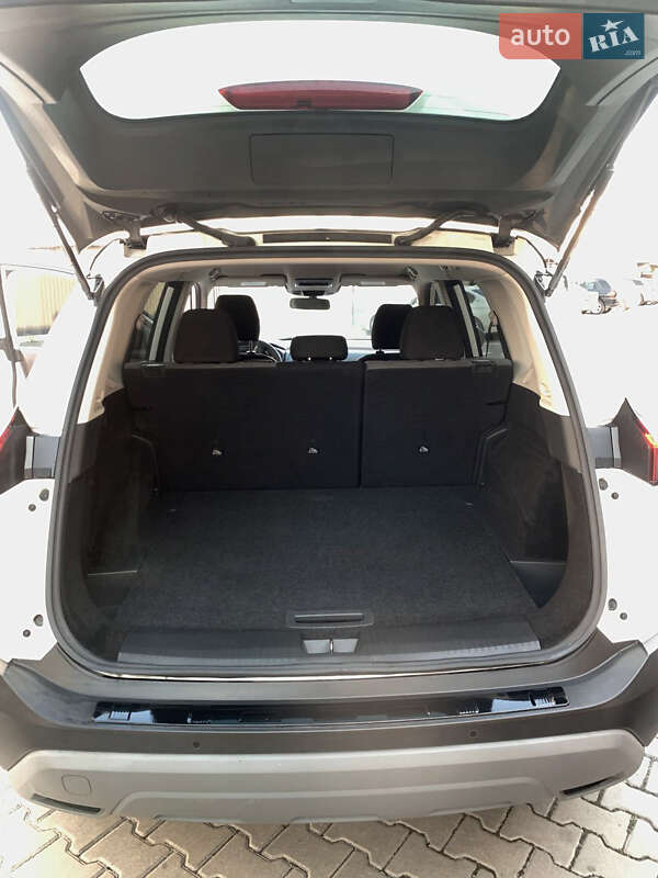 Внедорожник / Кроссовер Nissan Rogue 2020 в Ивано-Франковске