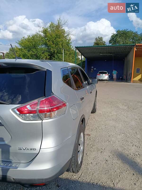 Позашляховик / Кросовер Nissan Rogue 2016 в Балаклії