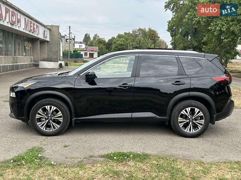 Позашляховик / Кросовер Nissan Rogue 2023 в Києві