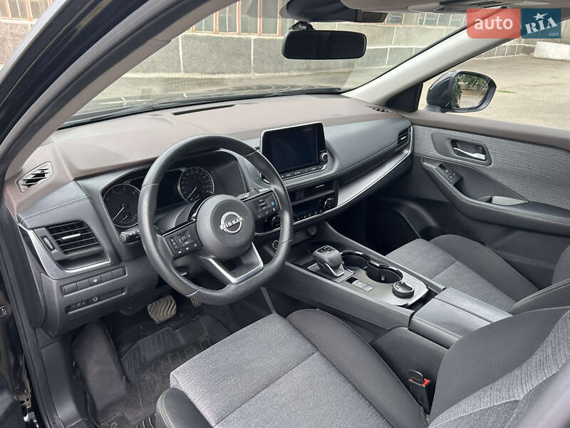 Позашляховик / Кросовер Nissan Rogue 2023 в Києві