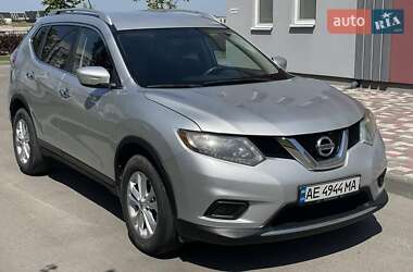 Внедорожник / Кроссовер Nissan Rogue 2015 в 