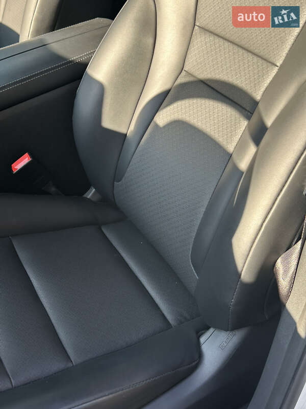 Внедорожник / Кроссовер Nissan Rogue 2023 в Лубнах