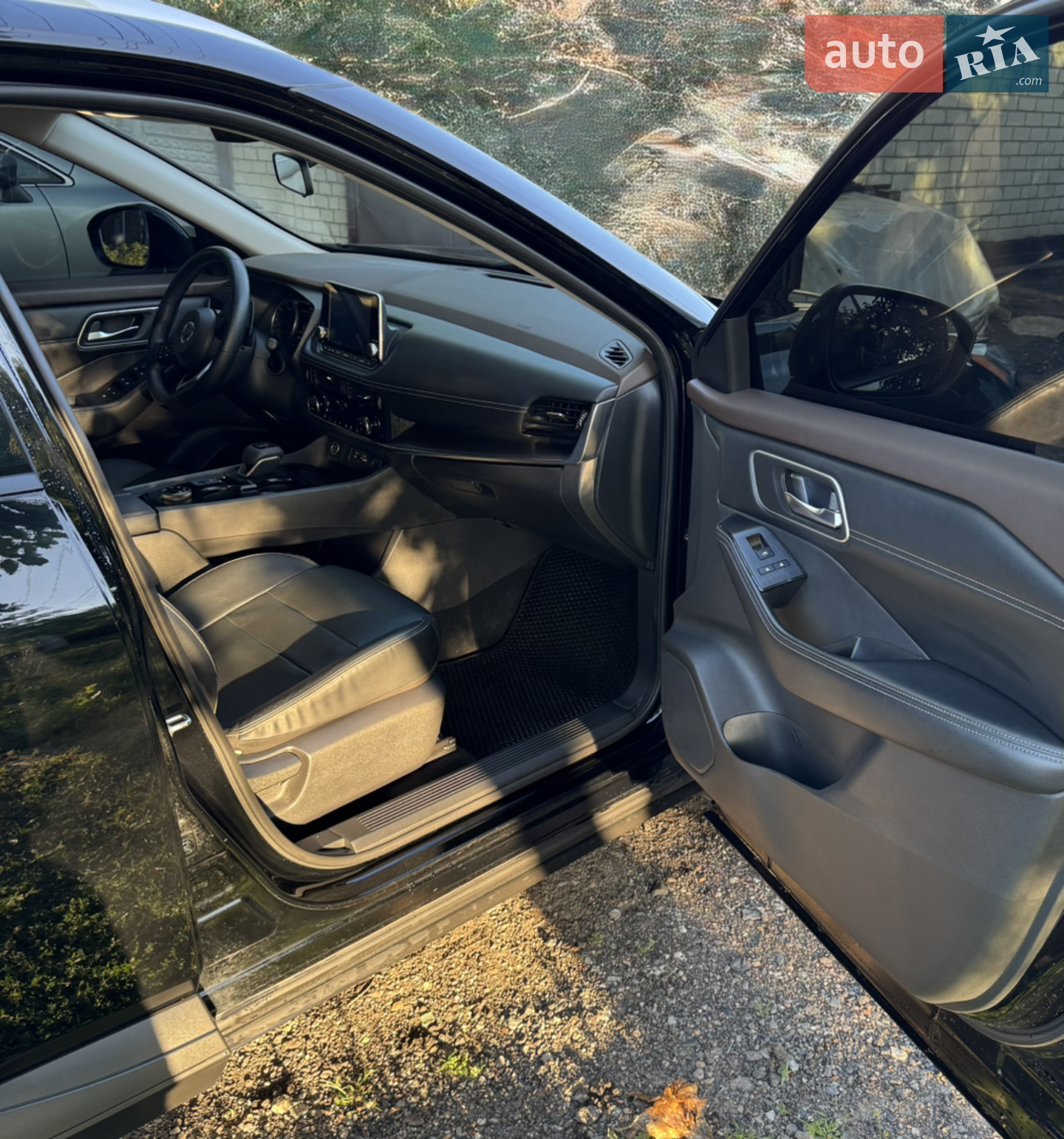 2021 Nissan Rogue - мініатюра 21