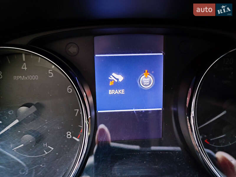 Внедорожник / Кроссовер Nissan Rogue 2018 в Жидачове