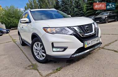 Позашляховик / Кросовер Nissan Rogue 2018 в Дніпрі