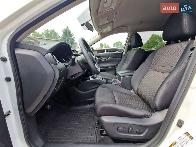 Позашляховик / Кросовер Nissan Rogue 2018 в Дніпрі