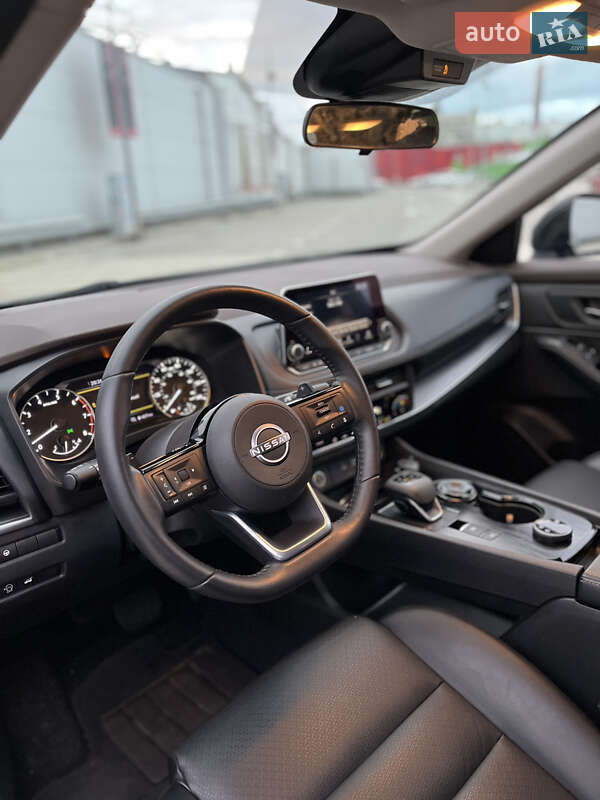 Позашляховик / Кросовер Nissan Rogue 2023 в Києві