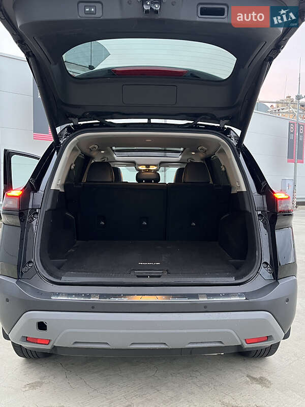 Позашляховик / Кросовер Nissan Rogue 2023 в Києві