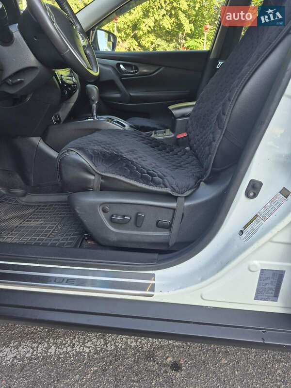 Позашляховик / Кросовер Nissan Rogue 2014 в Запоріжжі