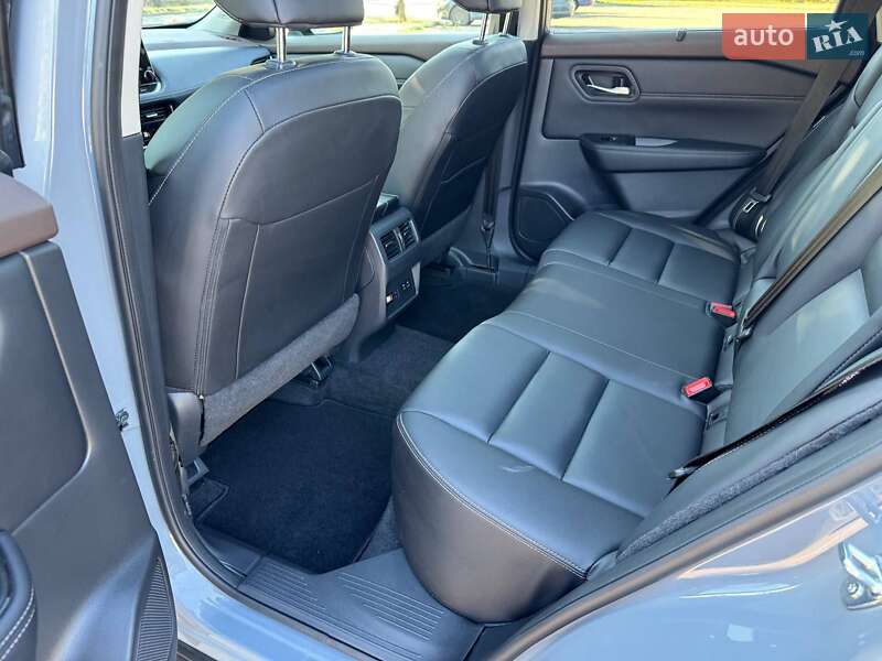 Позашляховик / Кросовер Nissan Rogue 2023 в Кривому Розі