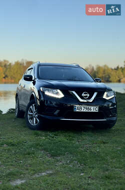 Внедорожник / Кроссовер Nissan Rogue 2015 в Хмельнике