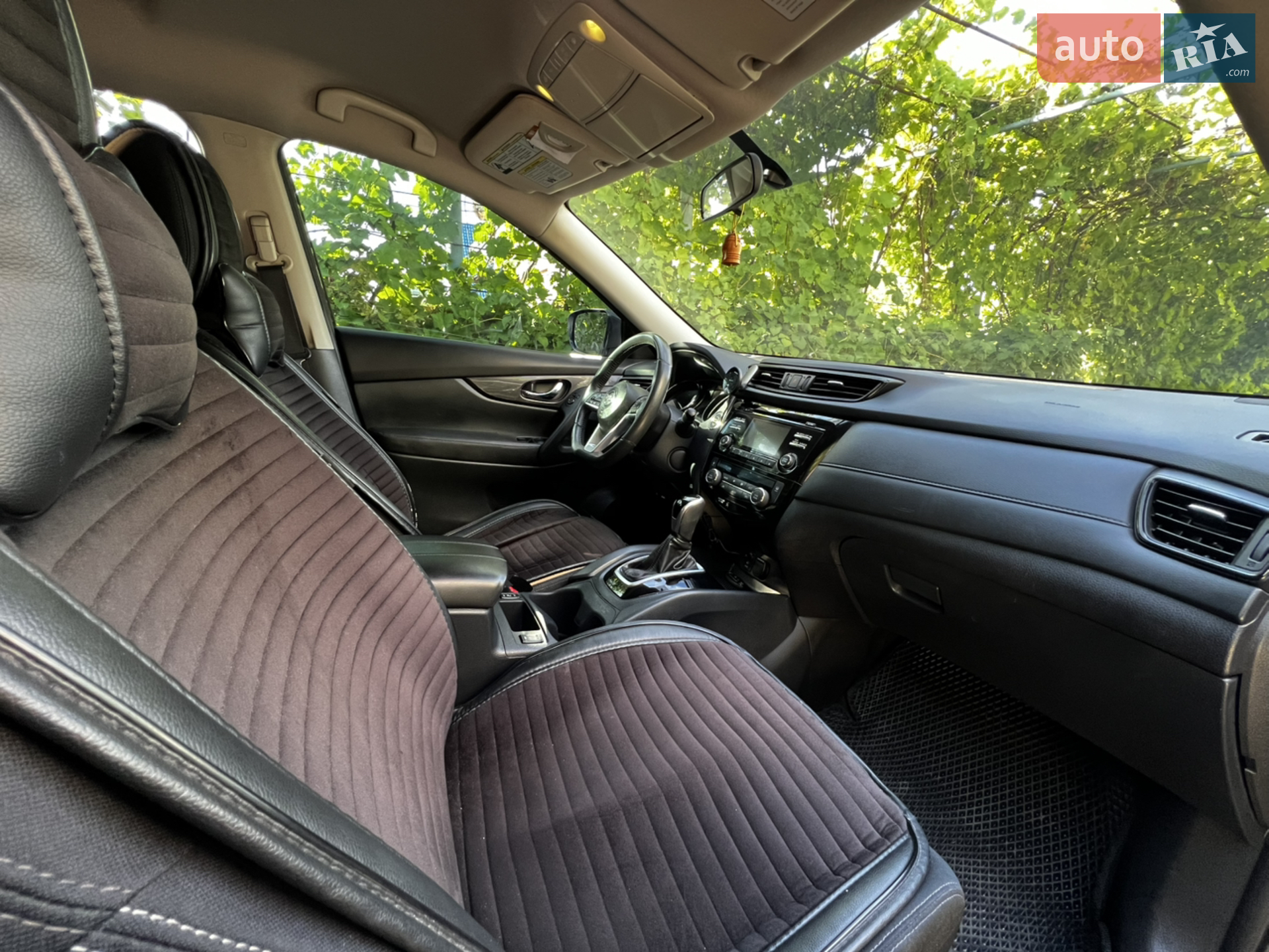 2016 Nissan Rogue - мініатюра 29