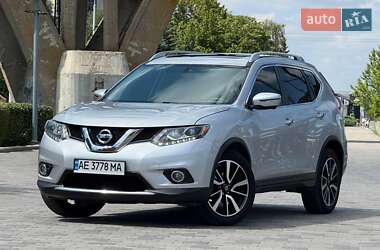 Позашляховик / Кросовер Nissan Rogue 2015 в Дніпрі
