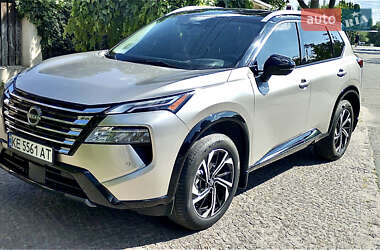 Позашляховик / Кросовер Nissan Rogue 2024 в Дніпрі
