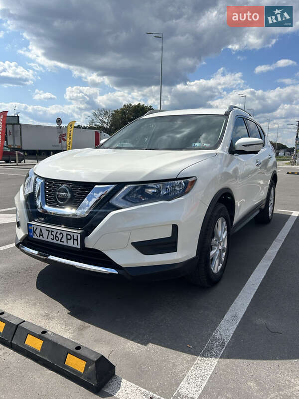 Nissan Rogue 2018
