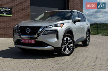Внедорожник / Кроссовер Nissan Rogue 2021 в Луцке