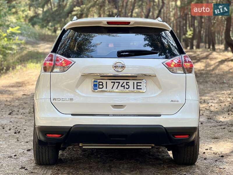 Внедорожник / Кроссовер Nissan Rogue 2015 в Горишних Плавнях фото 5 Внедорожник / Кроссовер Nissan Rogue 2015 в Горишних Плавнях