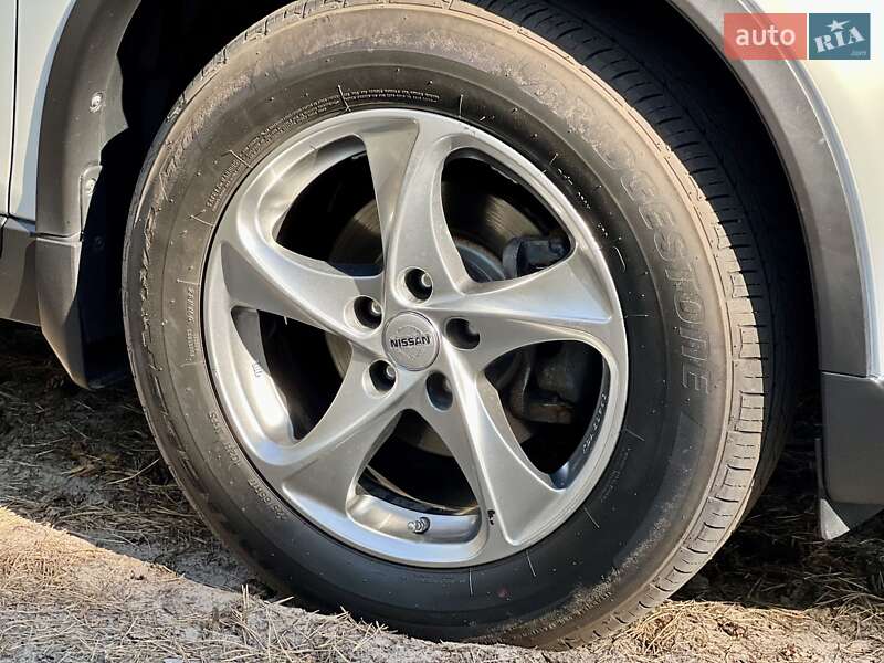 Внедорожник / Кроссовер Nissan Rogue 2015 в Горишних Плавнях фото 19 Внедорожник / Кроссовер Nissan Rogue 2015 в Горишних Плавнях