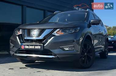 Позашляховик / Кросовер Nissan Rogue 2017 в Рівному