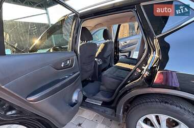 Позашляховик / Кросовер Nissan Rogue 2016 в Полтаві