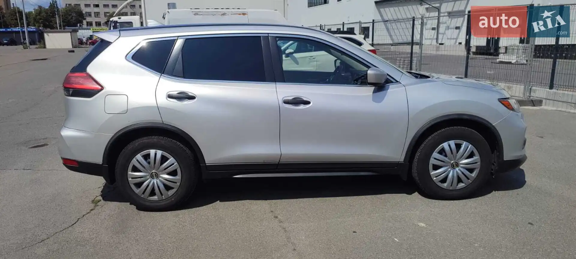 2016 Nissan Rogue - мініатюра 8