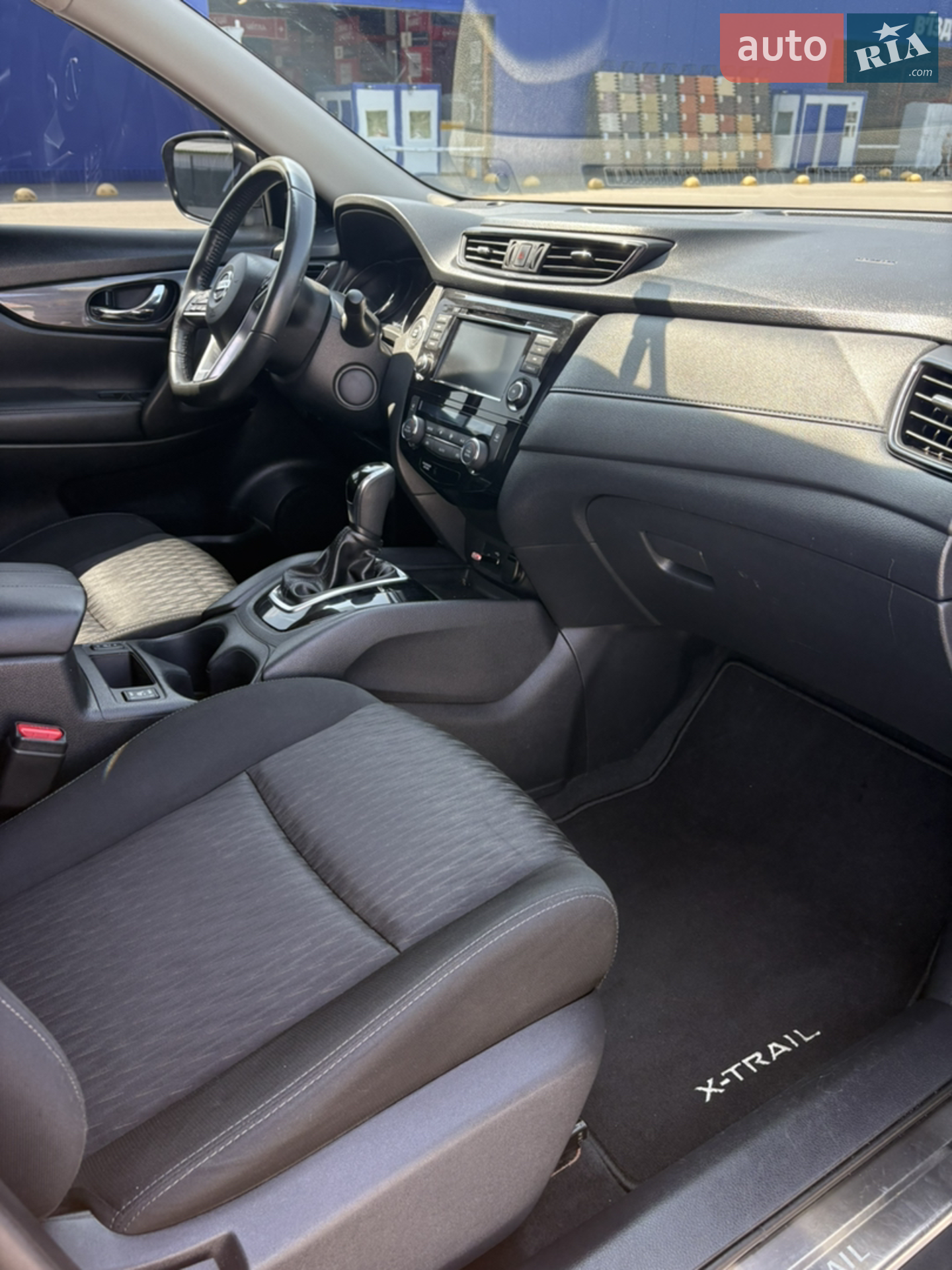 2018 Nissan Rogue - мініатюра 8