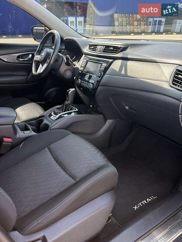 Позашляховик / Кросовер Nissan Rogue 2018 в Полтаві фото 8 Позашляховик / Кросовер Nissan Rogue 2018 в Полтаві