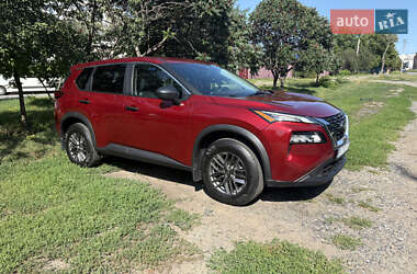 Позашляховик / Кросовер Nissan Rogue 2021 в Полтаві