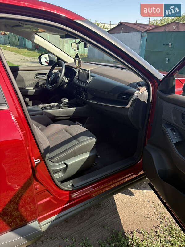 Внедорожник / Кроссовер Nissan Rogue 2021 в Полтаве