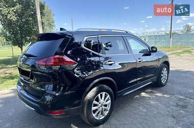 Позашляховик / Кросовер Nissan Rogue 2017 в Барвінковому