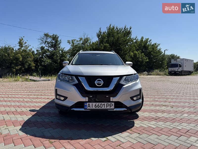 Внедорожник / Кроссовер Nissan Rogue 2017 в Белой Церкви