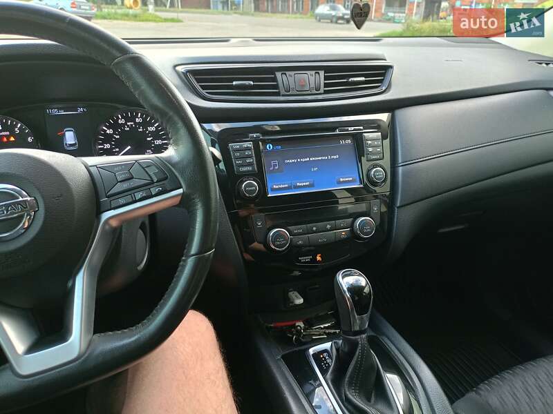 Внедорожник / Кроссовер Nissan Rogue 2017 в Сумах фото 15 Внедорожник / Кроссовер Nissan Rogue 2017 в Сумах