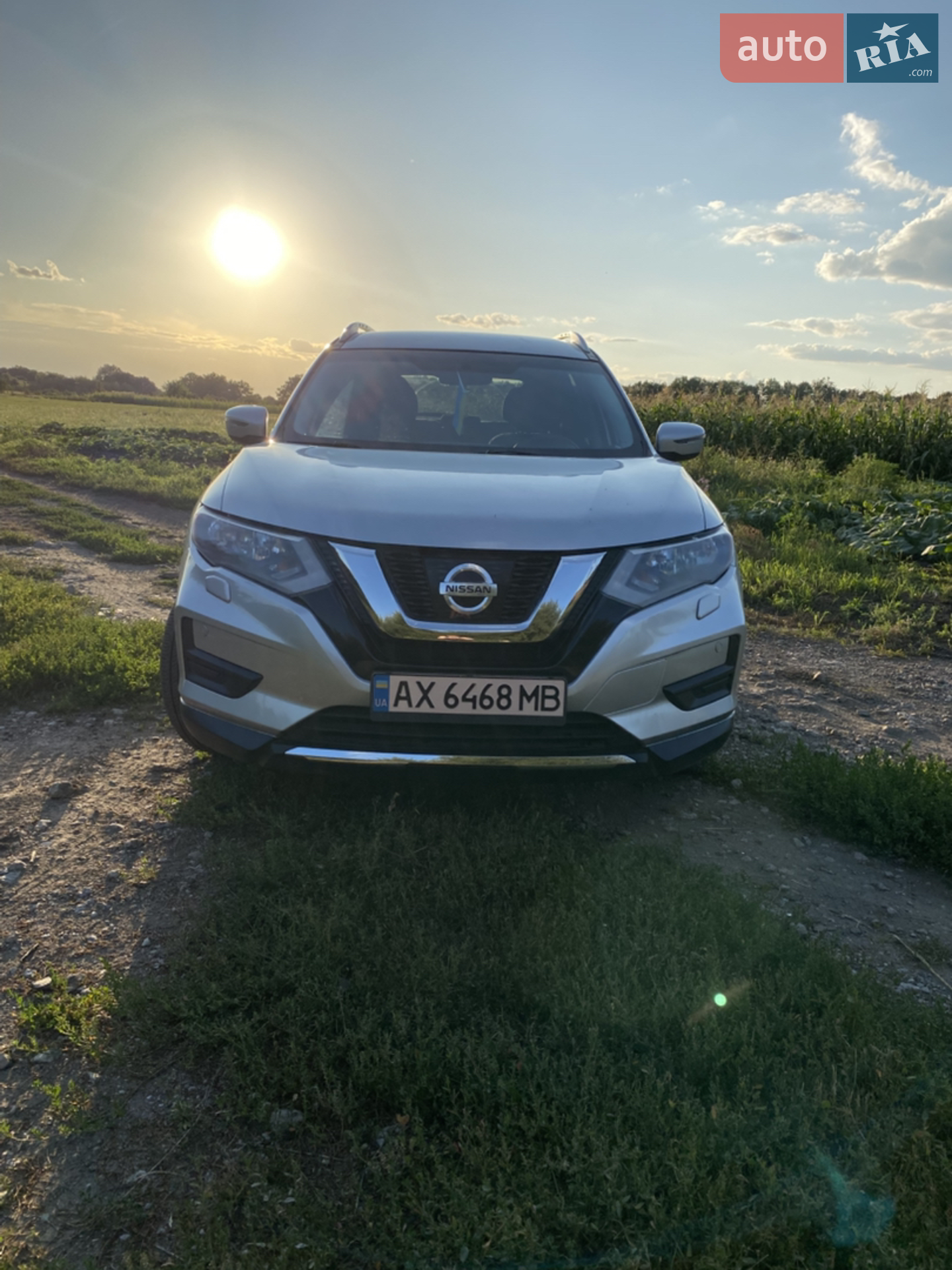 2017 Nissan Rogue - мініатюра 2