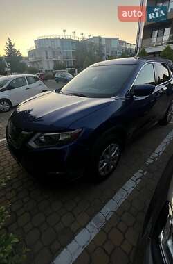 Внедорожник / Кроссовер Nissan Rogue 2018 в Черкассах