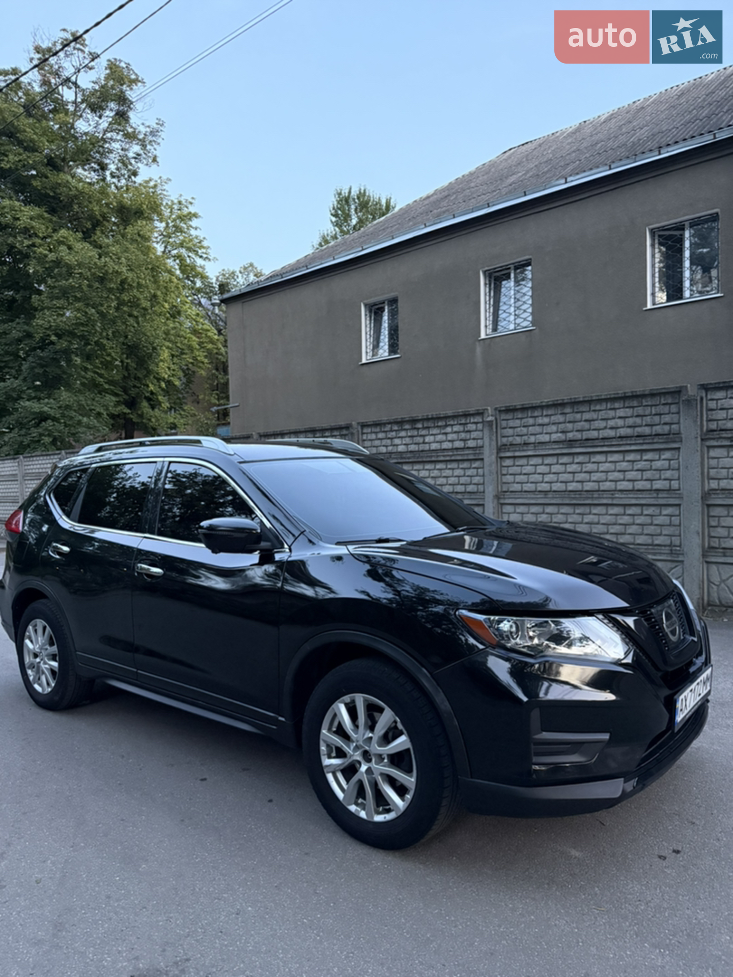 2017 Nissan Rogue - мініатюра 3