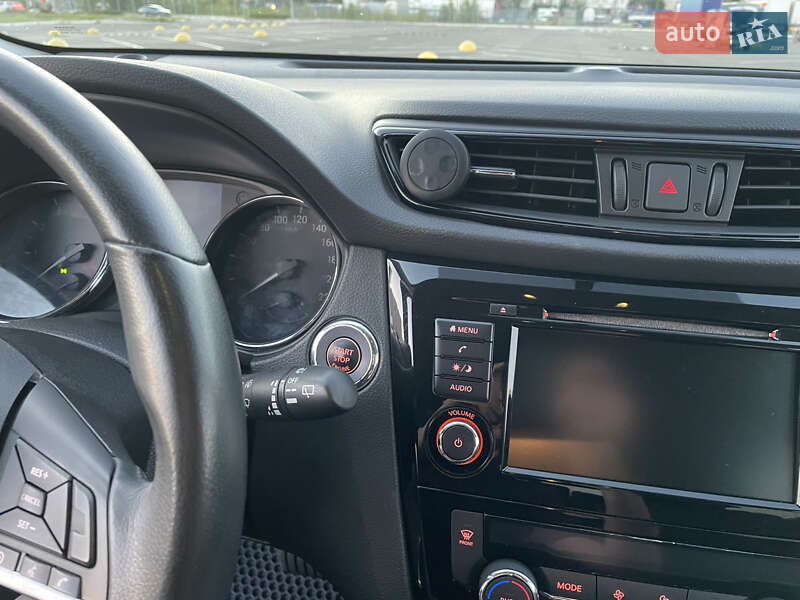 Внедорожник / Кроссовер Nissan Rogue 2018 в Киеве