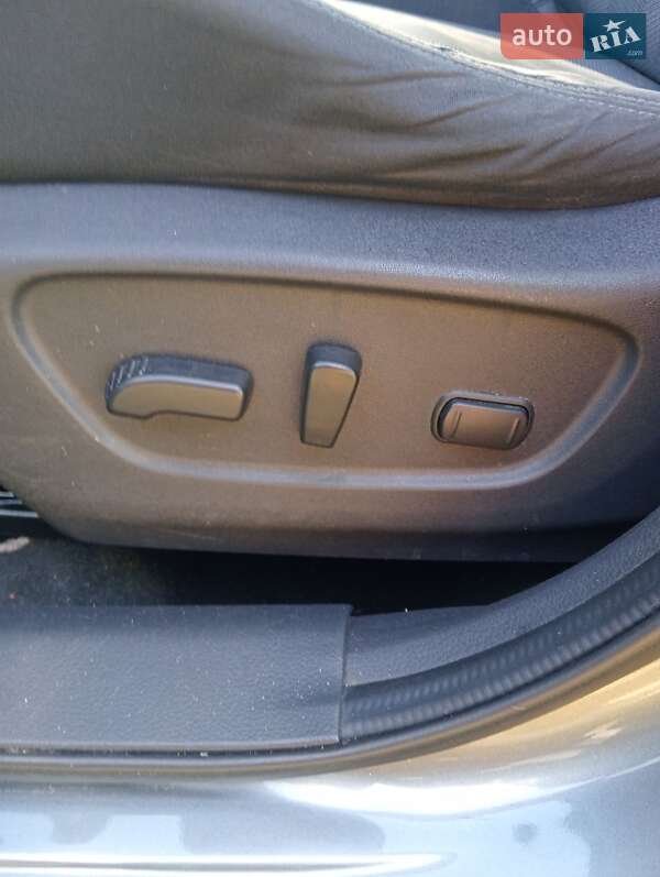 Позашляховик / Кросовер Nissan Rogue 2016 в Вороновиці