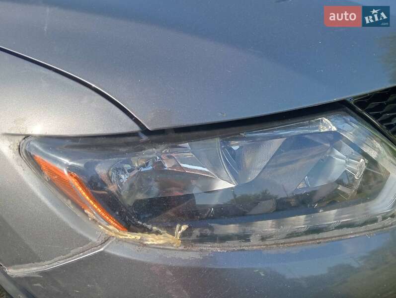 Позашляховик / Кросовер Nissan Rogue 2016 в Вороновиці