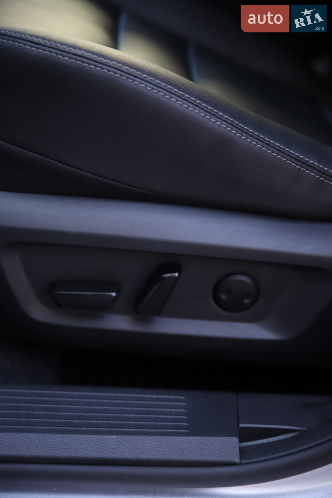 2022 Nissan Rogue - мініатюра 43