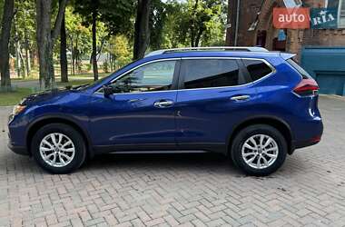 Внедорожник / Кроссовер Nissan Rogue 2019 в 