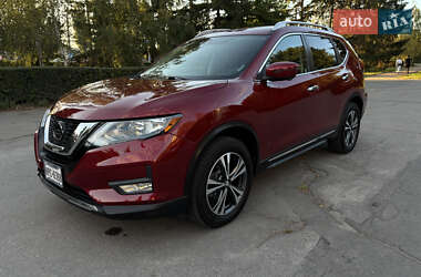 Позашляховик / Кросовер Nissan Rogue 2018 в Кременчуці