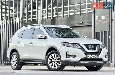 Внедорожник / Кроссовер Nissan Rogue 2018 в Киеве