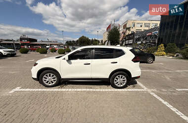 Nissan Rogue 2020