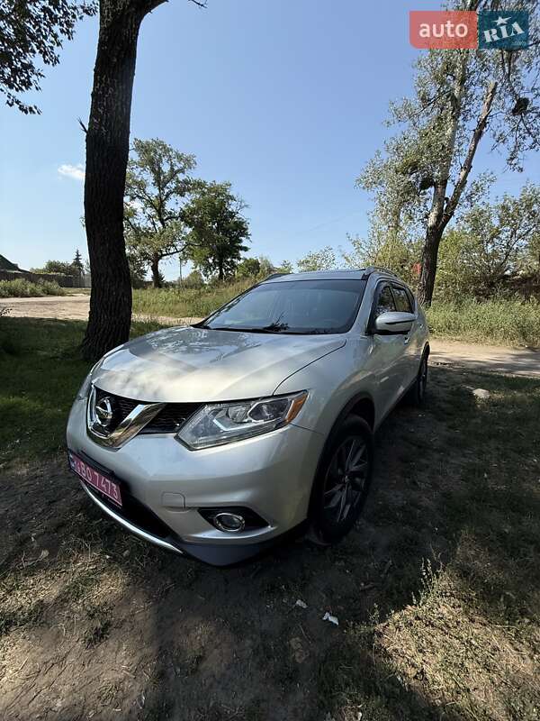 Позашляховик / Кросовер Nissan Rogue 2016 в Ізюмі