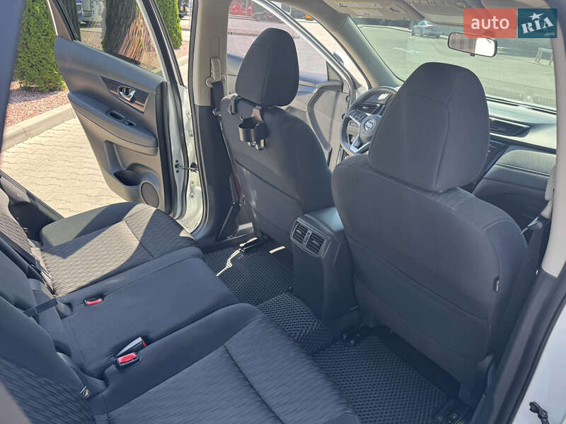 Внедорожник / Кроссовер Nissan Rogue 2017 в Одессе фото 17 Внедорожник / Кроссовер Nissan Rogue 2017 в Одессе