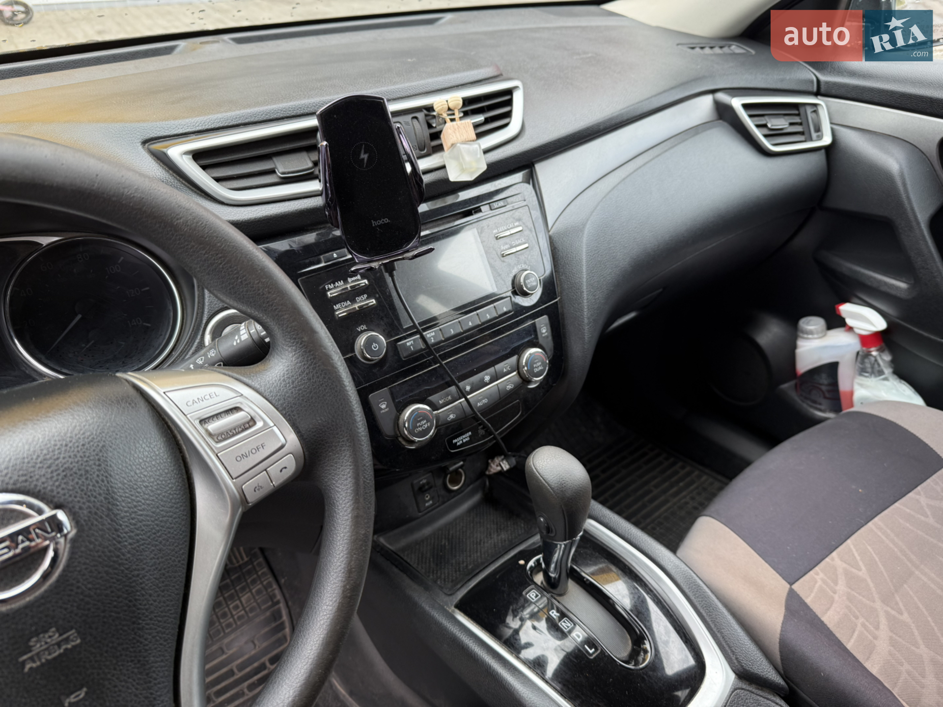 2016 Nissan Rogue - мініатюра 14